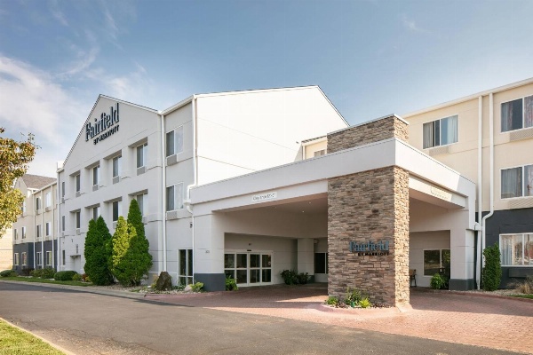 Fairfield Inn by Marriott Manhattan image 1