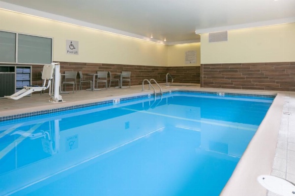 Fairfield Inn by Marriott Manhattan image 17
